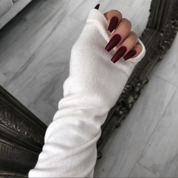 OUTT OF STOCKK - Picture 2 of 4